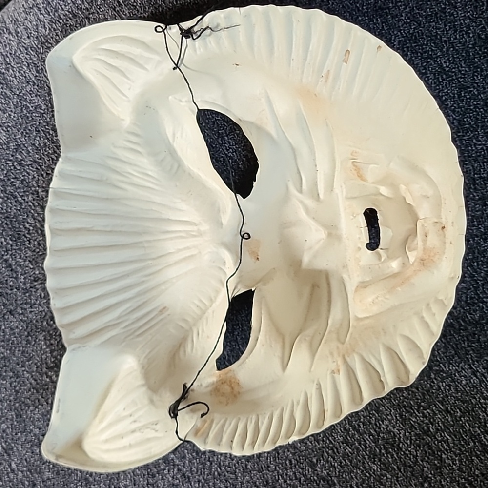 Vintage Cat Halloween Mask - Picture 6 of 7